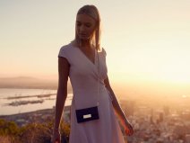 iDeal of Sweden Kensington Clutch Zwart - iPhone X/Xs Hoesje